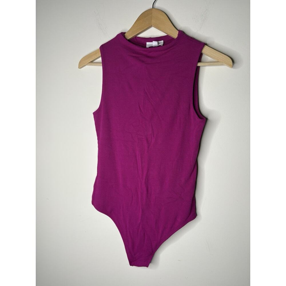 LIVE IN THE MOMENT Womens Size Medium Bodysuit Sleeveless Mock Neck Pink
